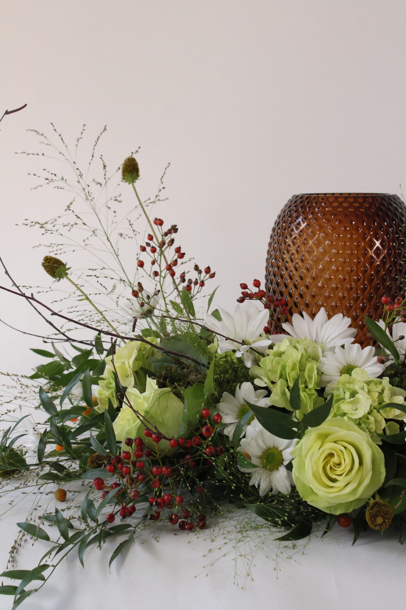 Fleurs pour urne Vert et blanc - Fleuriste Abaca