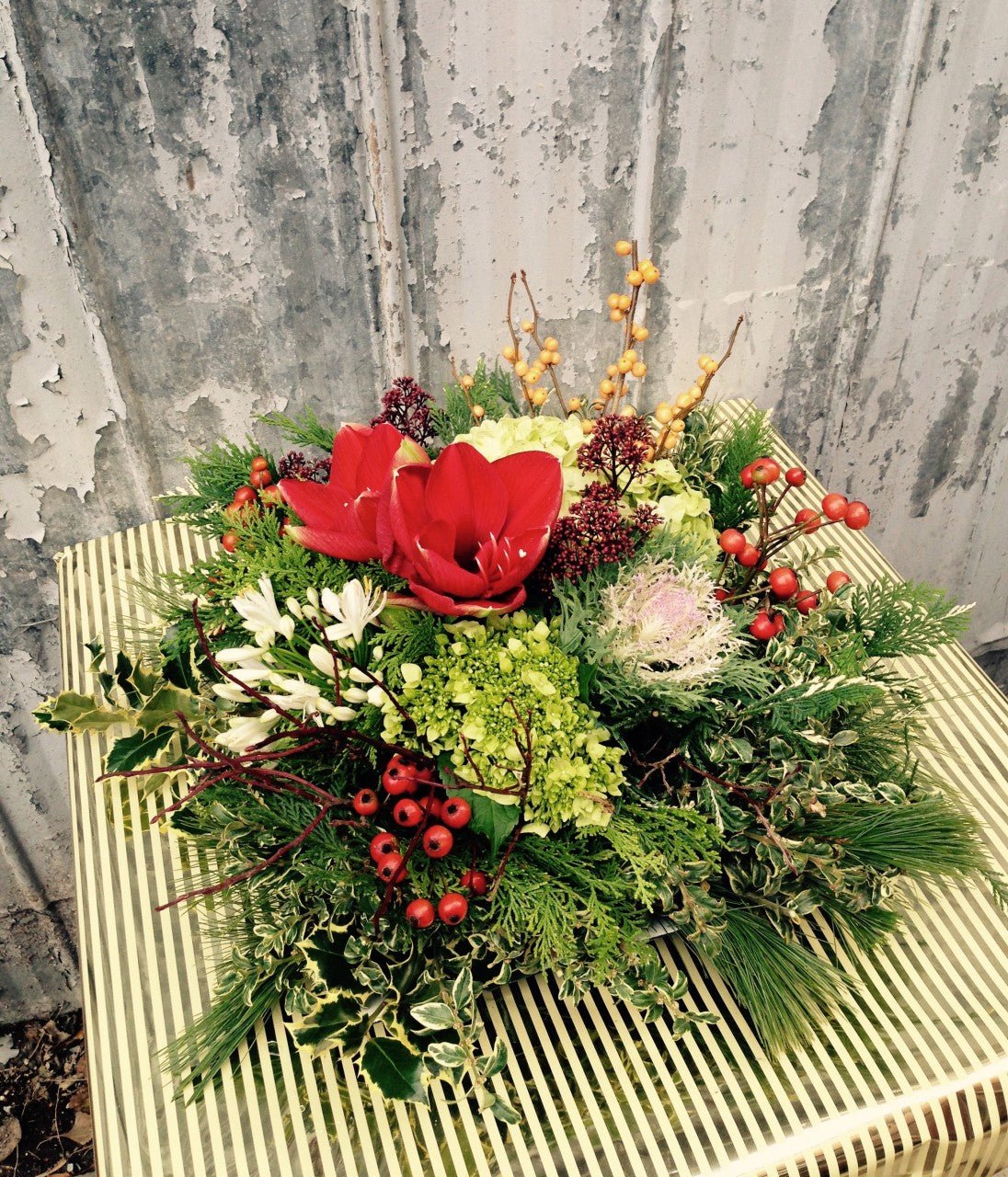 Centre de table Noël abondant - Fleuriste Abaca
