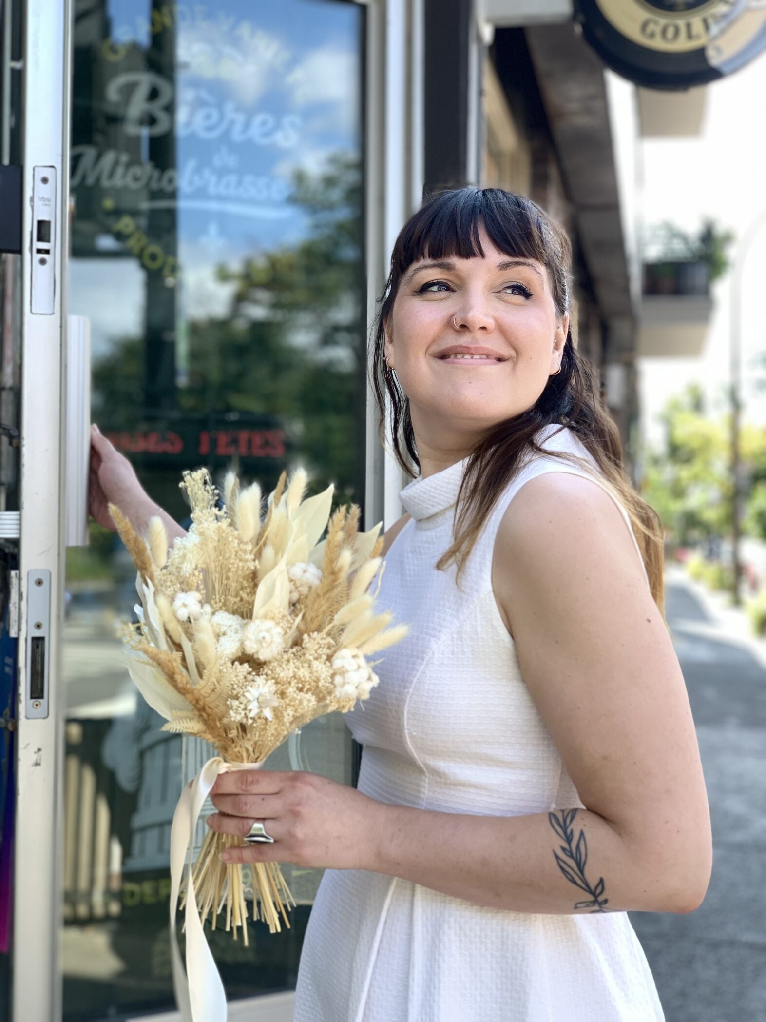 Bouquet de mariée fleurs séchées ivoire - Fleuriste Abaca