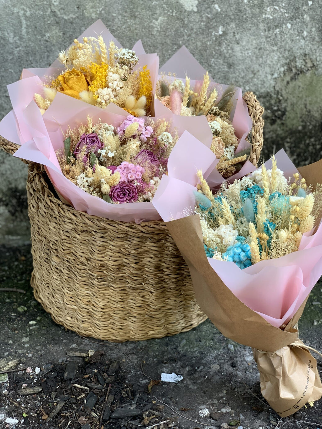 Bouquet de fleurs séchées bleues - Fleuriste Abaca